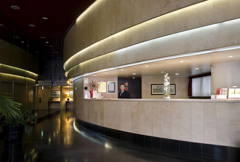 Hotel Vip Executive Suites Eden Hotel Reception Lisbon PT